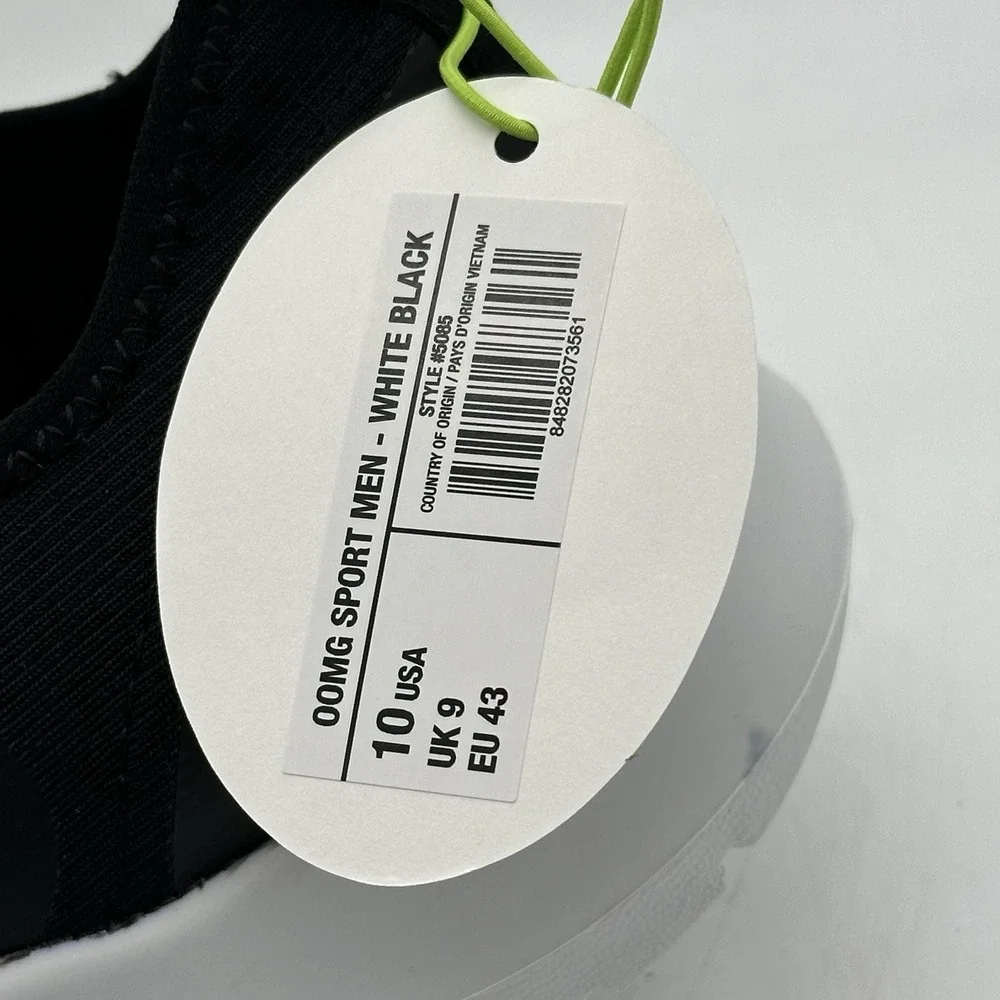 NIB Oofos OOMG Sport 5085 Men's Size 10 Recovery Slip On Shoes Black White